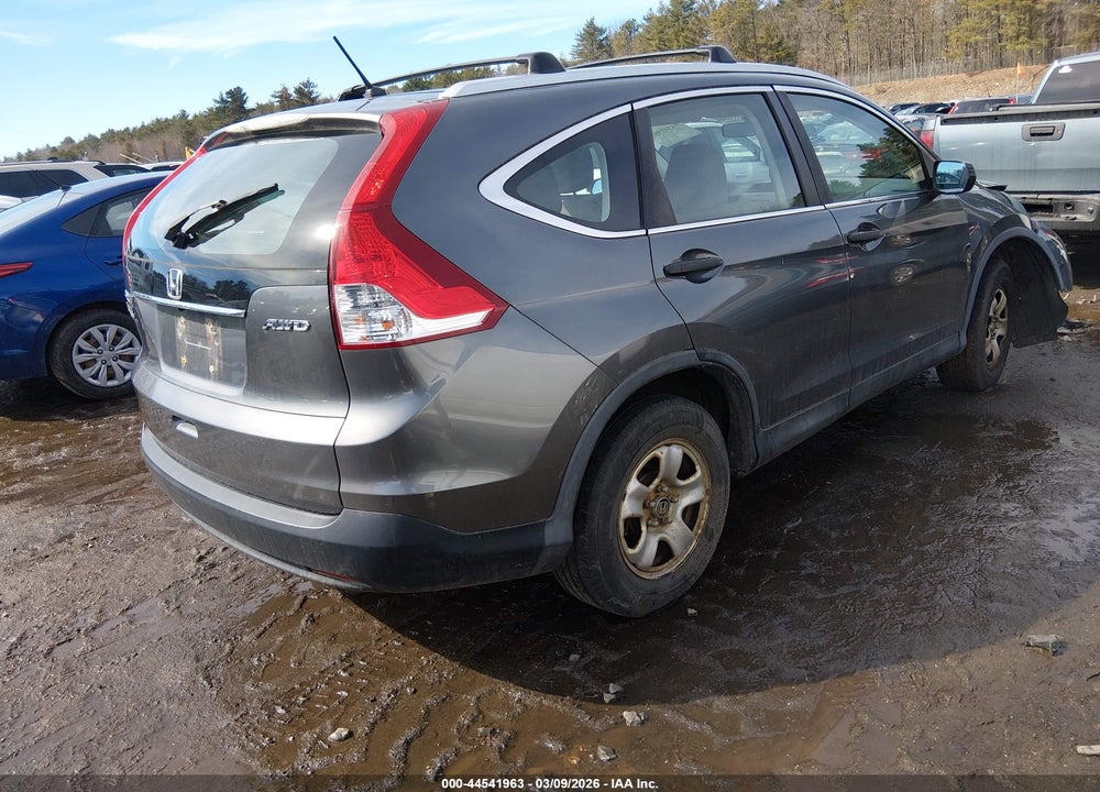 2013 HONDA CR-V LX VIN: 2HKRM4H30DH639375