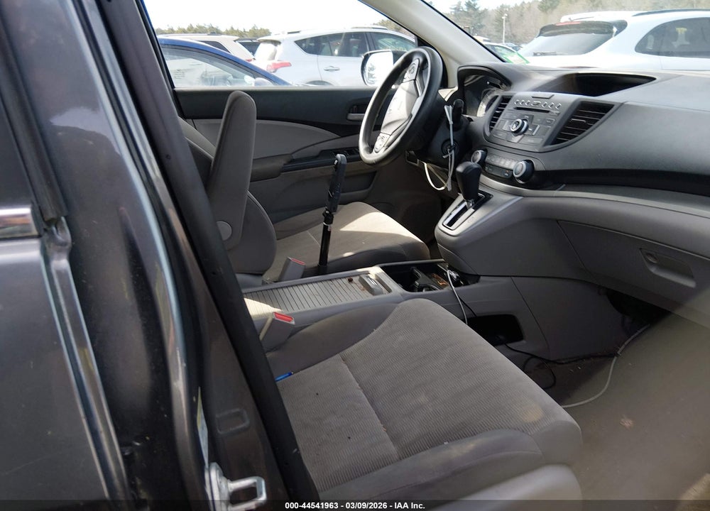 2013 HONDA CR-V LX VIN: 2HKRM4H30DH639375