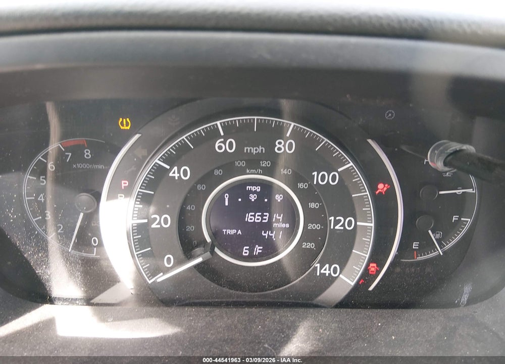 2013 HONDA CR-V LX VIN: 2HKRM4H30DH639375