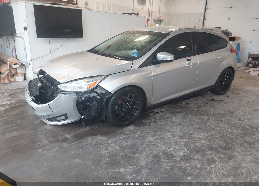2016 FORD FOCUS SE VIN: 1FADP3K26GL228094