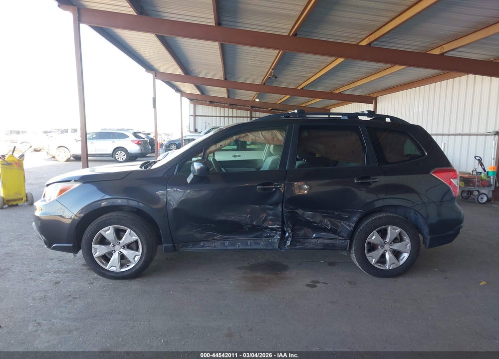 2016 SUBARU FORESTER 2.5I PREMIUM VIN: JF2SJADC9GH553520