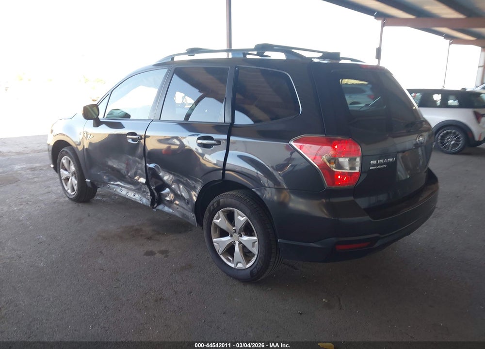 2016 SUBARU FORESTER 2.5I PREMIUM VIN: JF2SJADC9GH553520