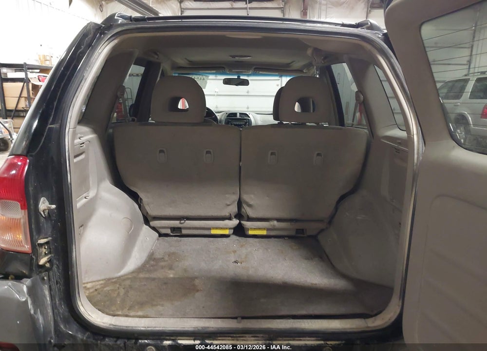 2001 TOYOTA RAV4 VIN: JTEHH20V210076402