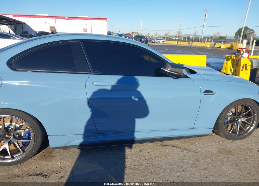 2017 BMW M2 VIN: WBS1H9C52HV786545