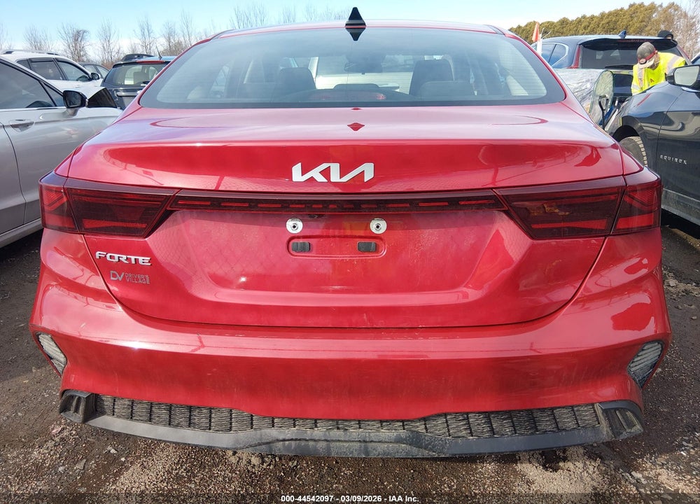 2022 KIA FORTE LXS VIN: 3KPF24AD8NE496628