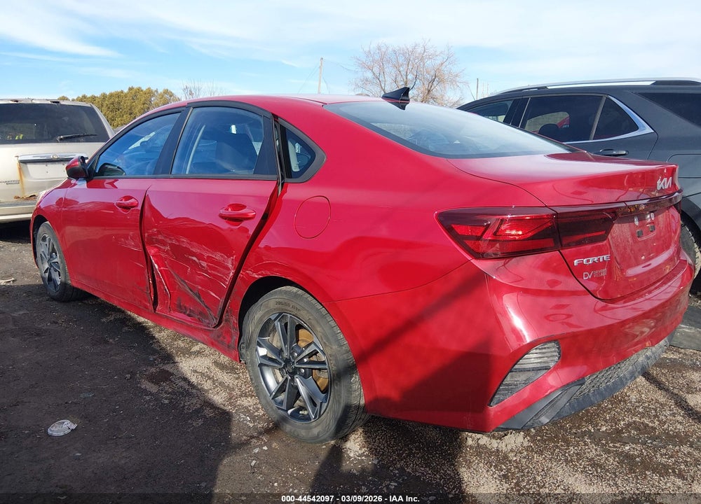 2022 KIA FORTE LXS VIN: 3KPF24AD8NE496628