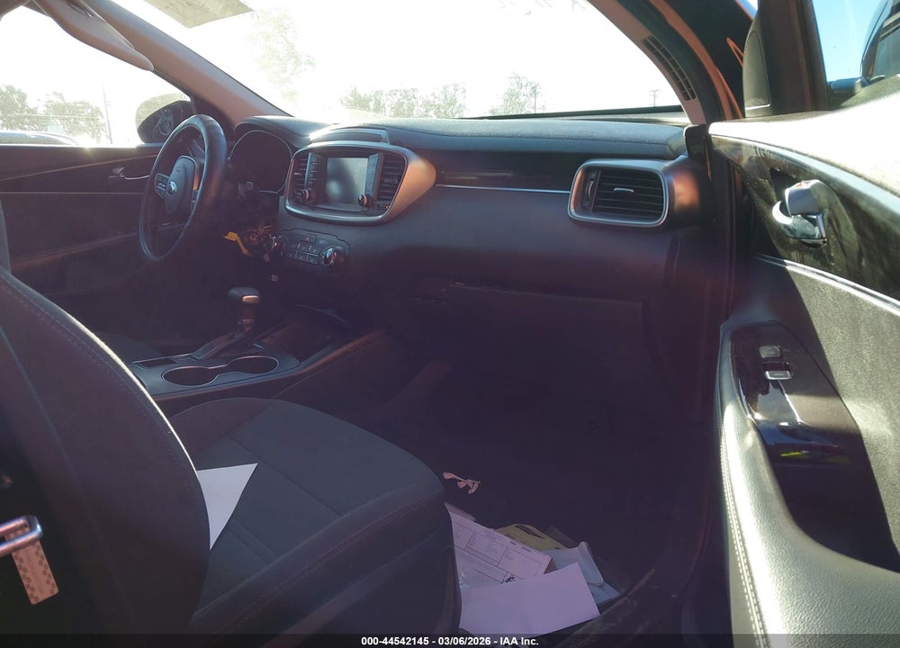 2020 KIA SORENTO 2.4L LX VIN: 5XYPG4A34LG697066
