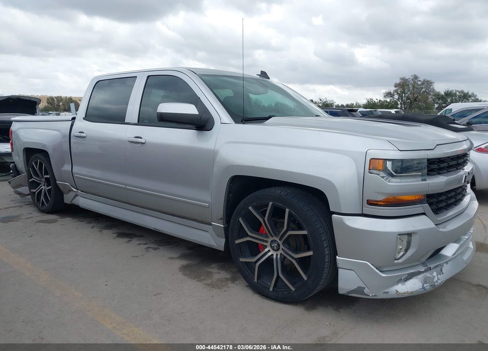 2018 CHEVROLET SILVERADO 1500 1LT VIN: 3GCPCREC7JG174013