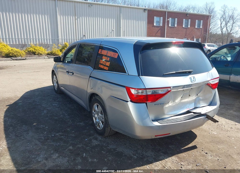 2013 HONDA ODYSSEY LX VIN: 5FNRL5H22DB074674