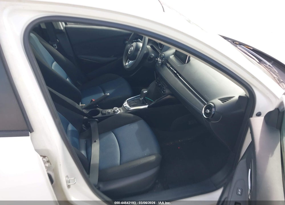 2018 TOYOTA YARIS IA VIN: 3MYDLBYV3JY305179
