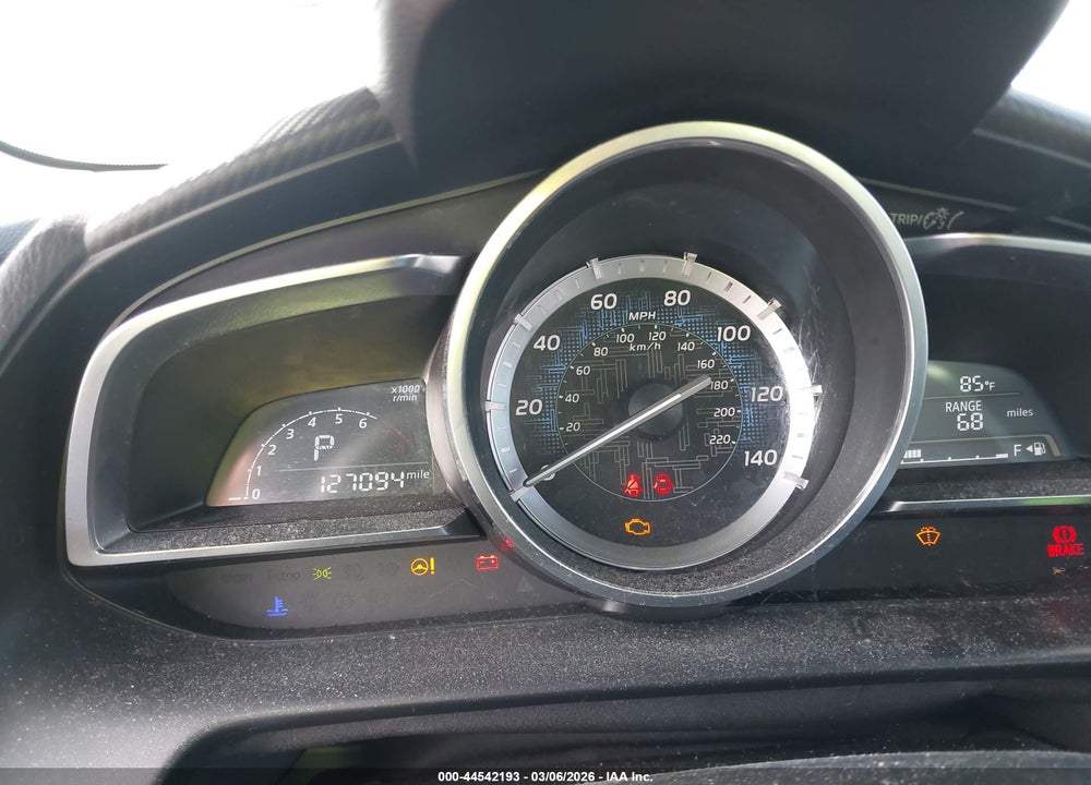 2018 TOYOTA YARIS IA VIN: 3MYDLBYV3JY305179