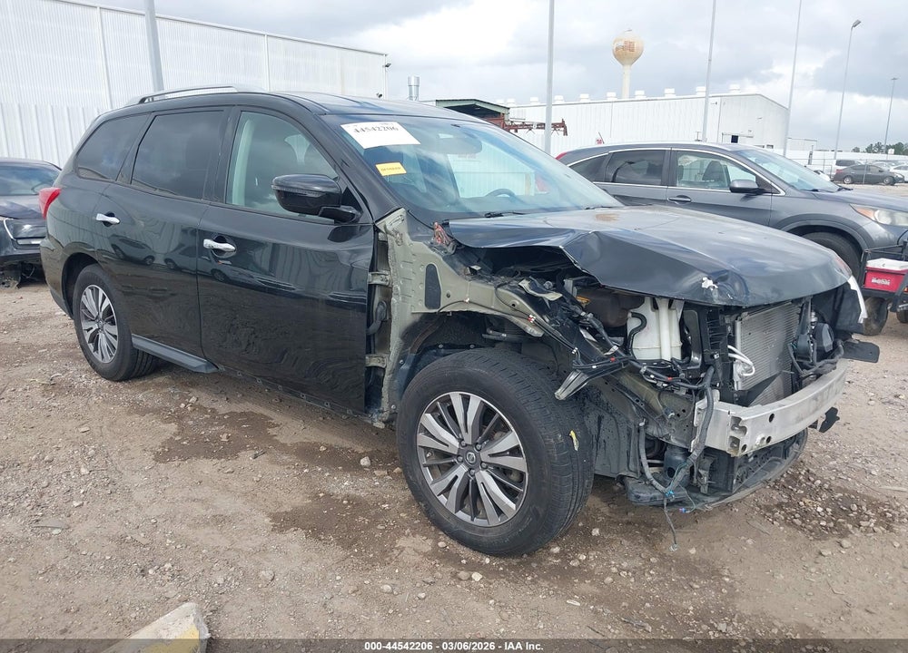 2017 NISSAN PATHFINDER SV VIN: 5N1DR2MN6HC665824