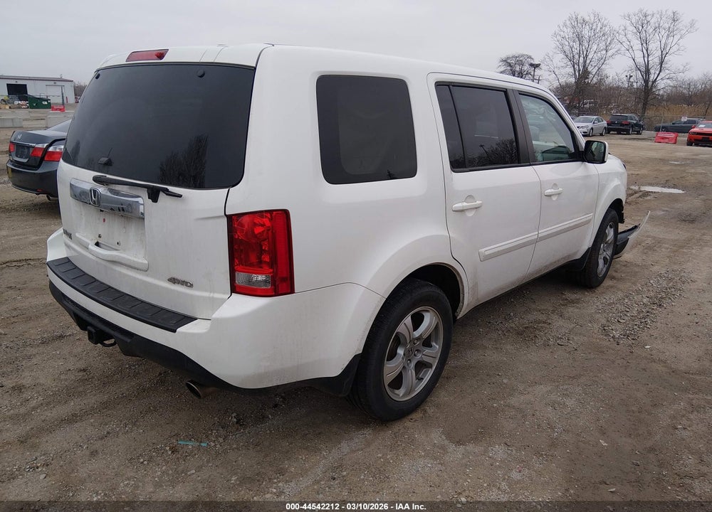 2015 HONDA PILOT EX-L VIN: 5FNYF4H72FB039791