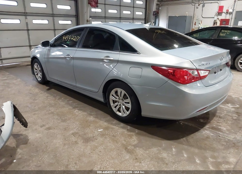 2011 HYUNDAI SONATA GLS VIN: 5NPEB4ACXBH101116