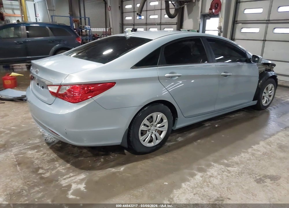 2011 HYUNDAI SONATA GLS VIN: 5NPEB4ACXBH101116