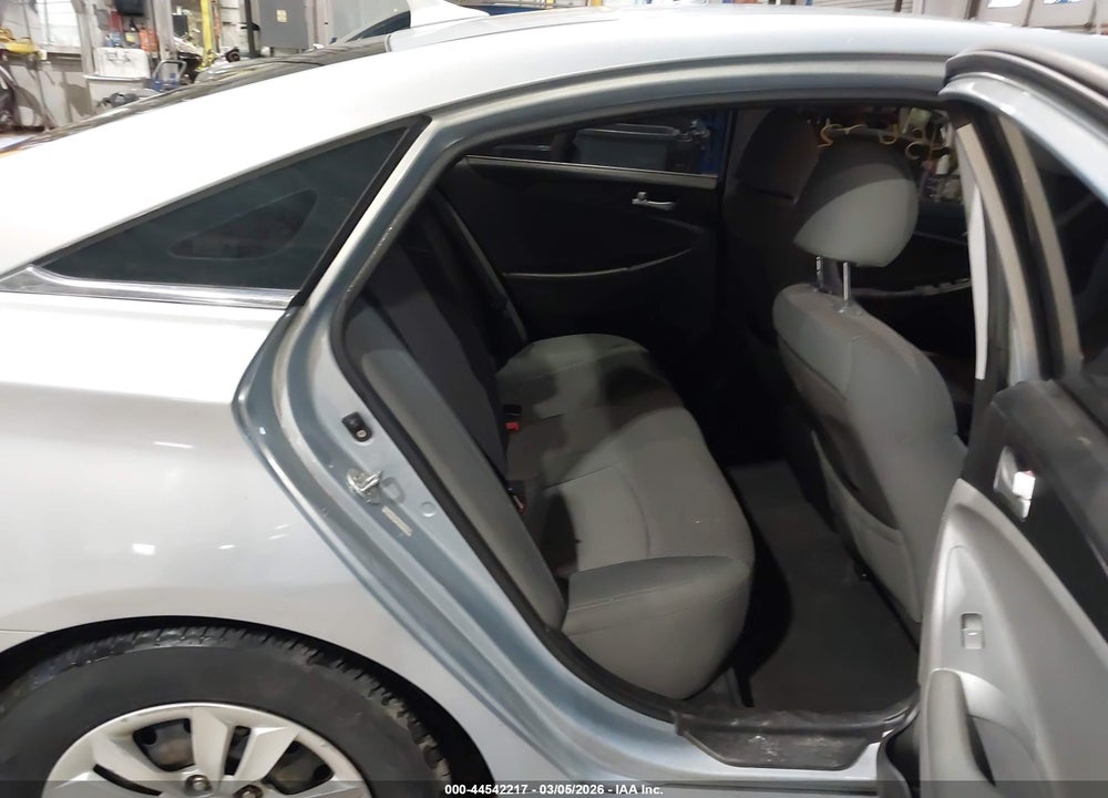 2011 HYUNDAI SONATA GLS VIN: 5NPEB4ACXBH101116