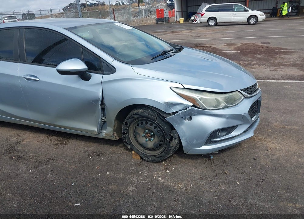 2018 CHEVROLET CRUZE LS AUTO VIN: 1G1BC5SM7J7219469