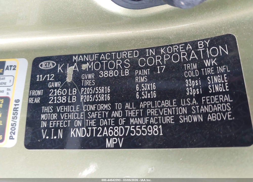 2013 KIA SOUL + VIN: KNDJT2A68D7555981