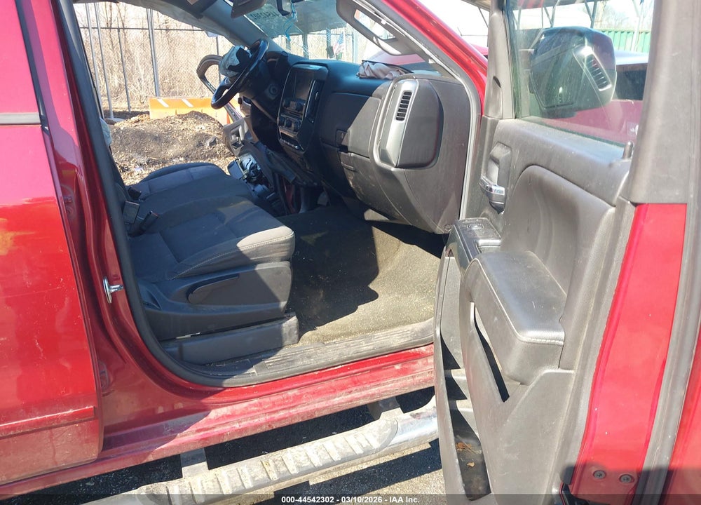 2018 CHEVROLET SILVERADO 1500 1LT VIN: 3GCUKREC1JG183358