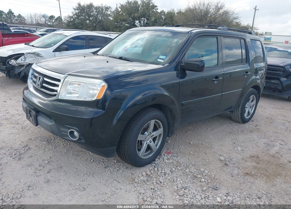 2014 HONDA PILOT EX-L VIN: 5FNYF3H57EB015395