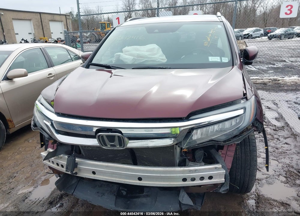 2021 HONDA PILOT AWD TOURING 8 PASSENGER VIN: 5FNYF6H99MB076783