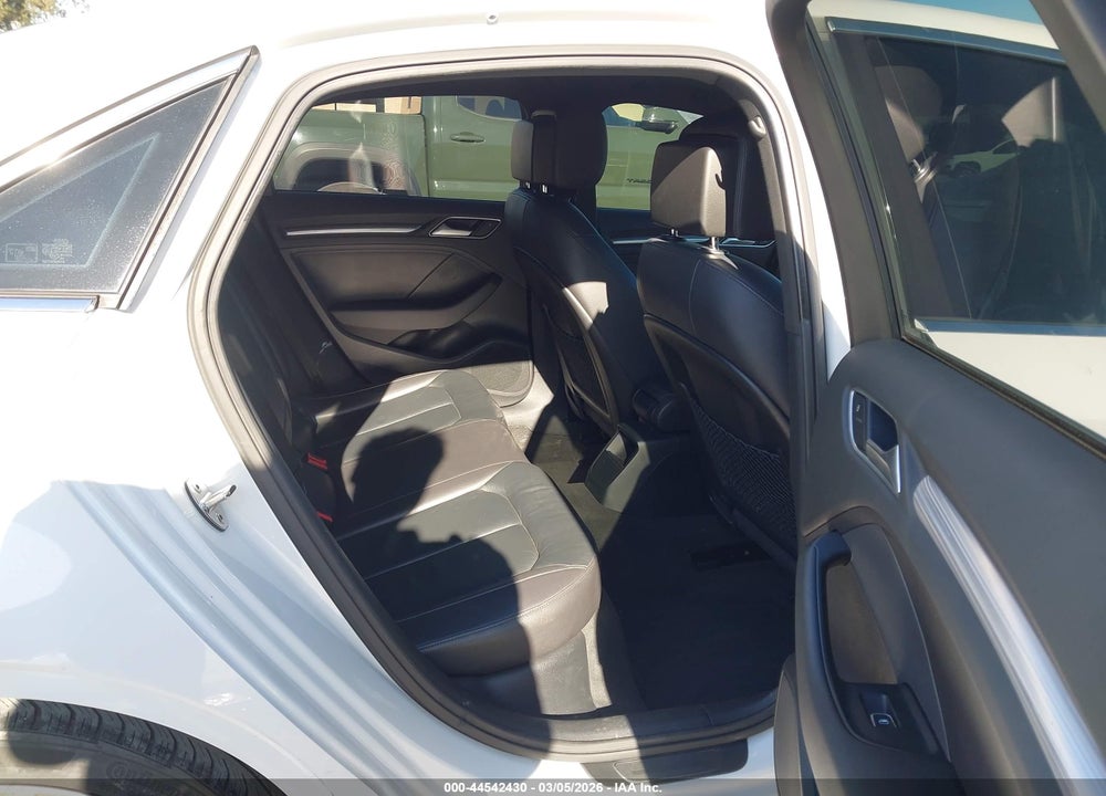 2015 AUDI A3 1.8T PREMIUM VIN: WAUACGFF4F1016783