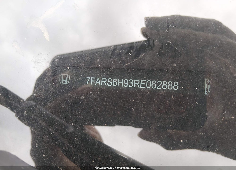 2024 HONDA CR-V HYBRID SPORT TOURING VIN: 7FARS6H93RE062888