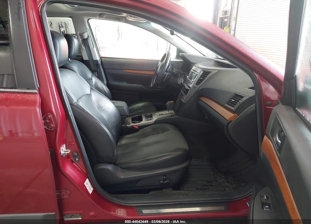 2014 SUBARU OUTBACK 2.5I LIMITED VIN: 4S4BRCLC3E3294534