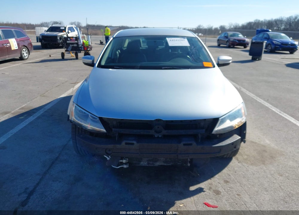 2011 VOLKSWAGEN JETTA 2.5L SE VIN: 3VWDX7AJ0BM345992