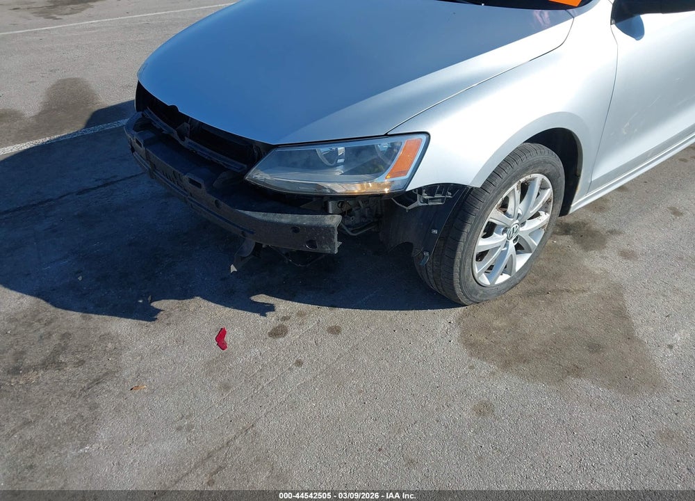 2011 VOLKSWAGEN JETTA 2.5L SE VIN: 3VWDX7AJ0BM345992