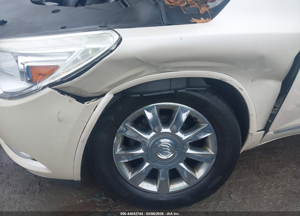 2013 BUICK ENCLAVE LEATHER VIN: 5GAKVCKDXDJ118571