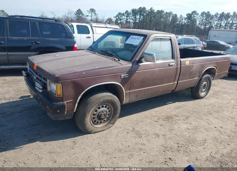 1988 CHEVROLET S TRUCK S10 VIN: 1GCCT14RXJ2147516