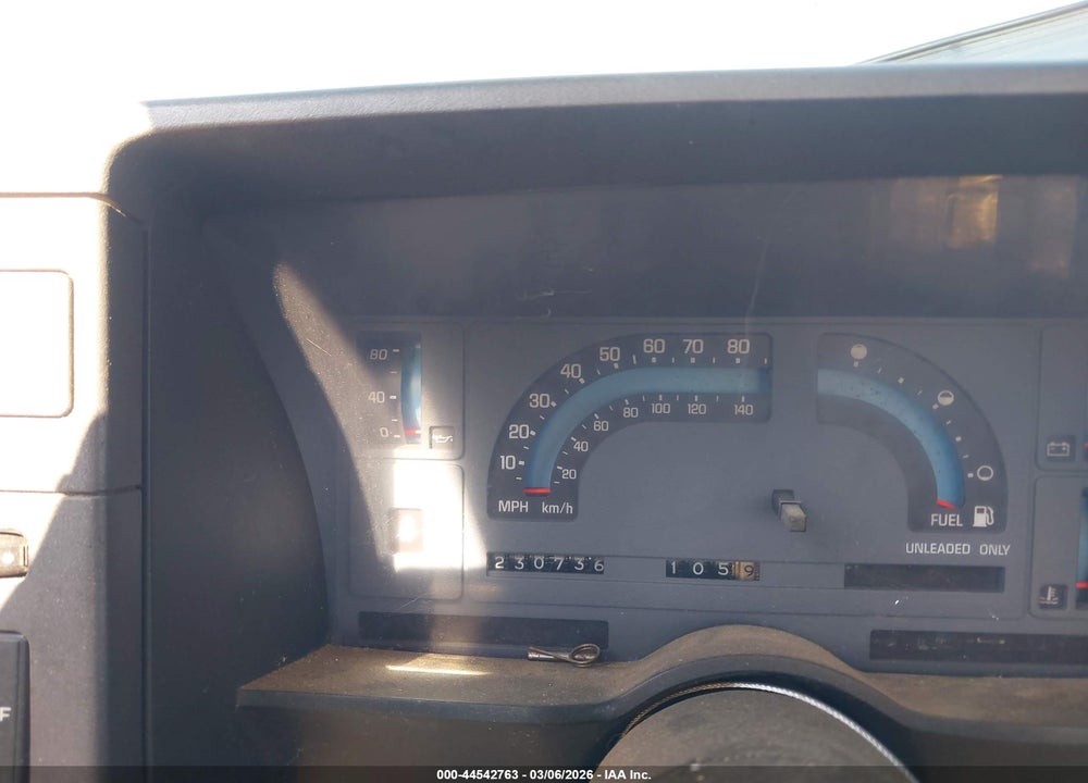 1988 CHEVROLET S TRUCK S10 VIN: 1GCCT14RXJ2147516