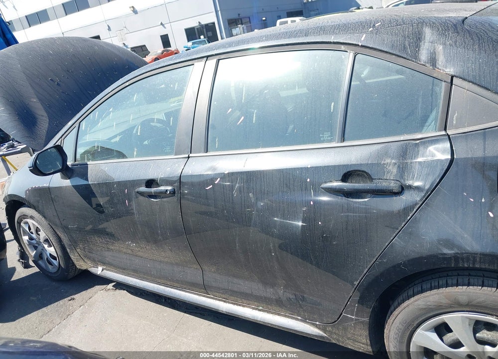 2020 TOYOTA COROLLA LE VIN: 5YFEPRAE6LP126891