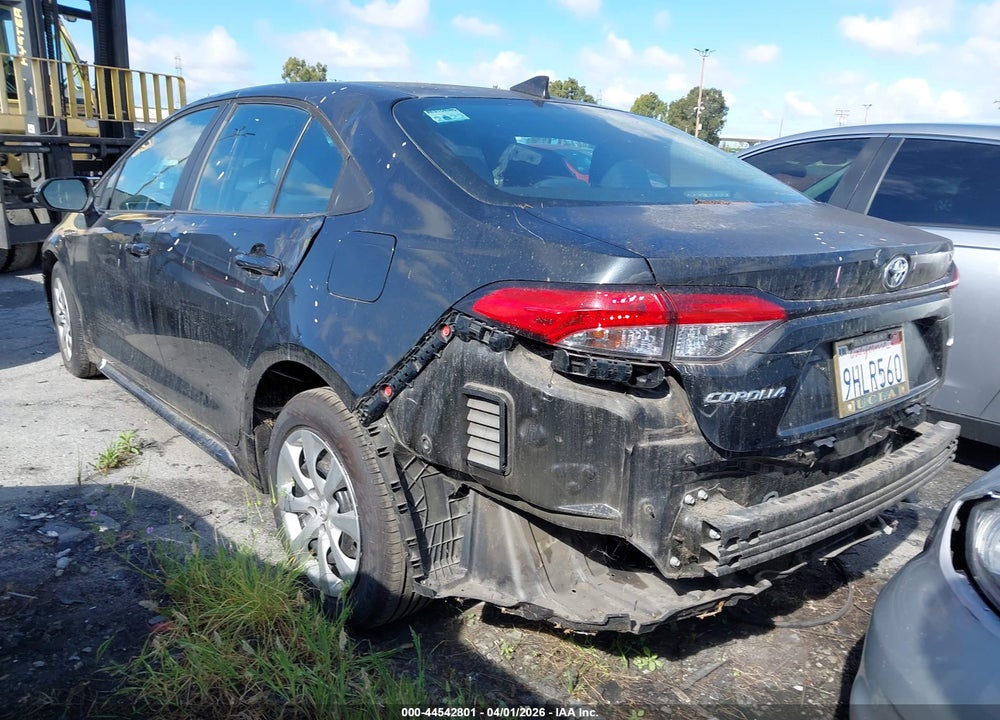 2020 TOYOTA COROLLA LE VIN: 5YFEPRAE6LP126891