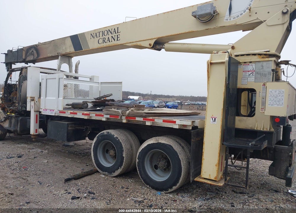 2004 STERLING TRUCK LT 9500 VIN: 2FZHAZCV44AN55283
