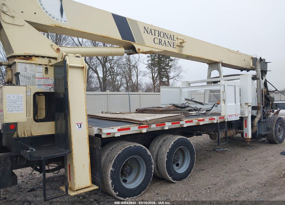 2004 STERLING TRUCK LT 9500 VIN: 2FZHAZCV44AN55283