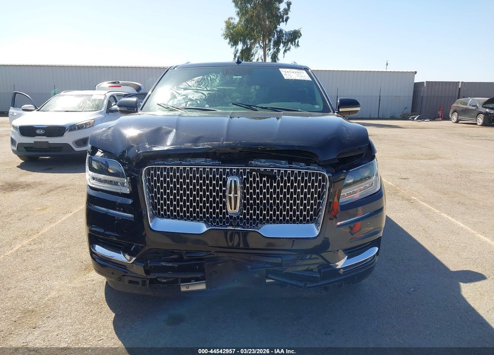2018 LINCOLN NAVIGATOR RESERVE VIN: 5LMJJ2LT3JEL00521