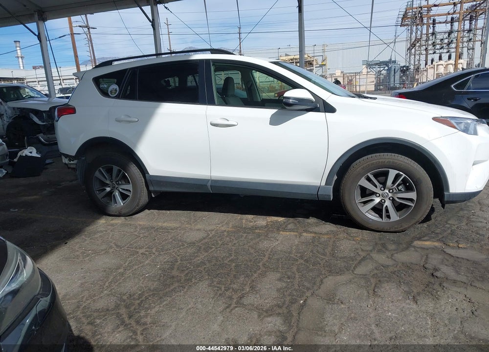 2018 TOYOTA RAV4 XLE VIN: JTMWFREV1JJ188671