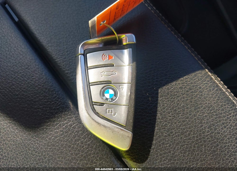 2019 BMW 540I VIN: WBAJE5C55KWW22648