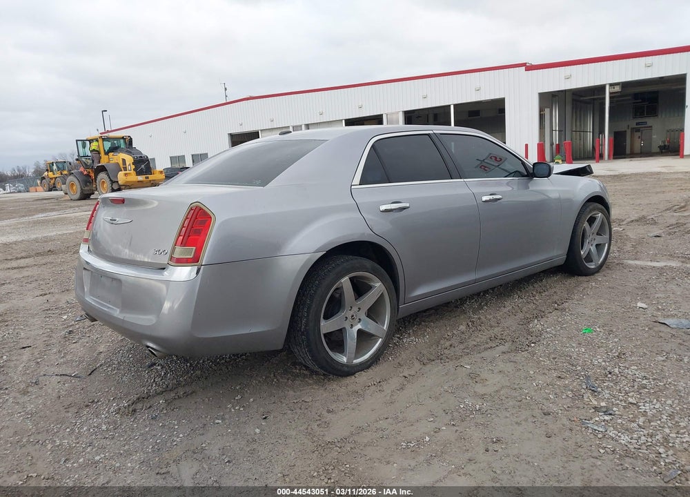2014 CHRYSLER 300 VIN: 2C3CCARG8EH120338