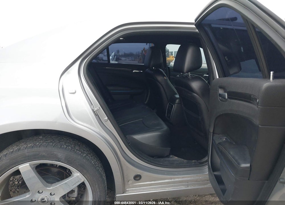 2014 CHRYSLER 300 VIN: 2C3CCARG8EH120338