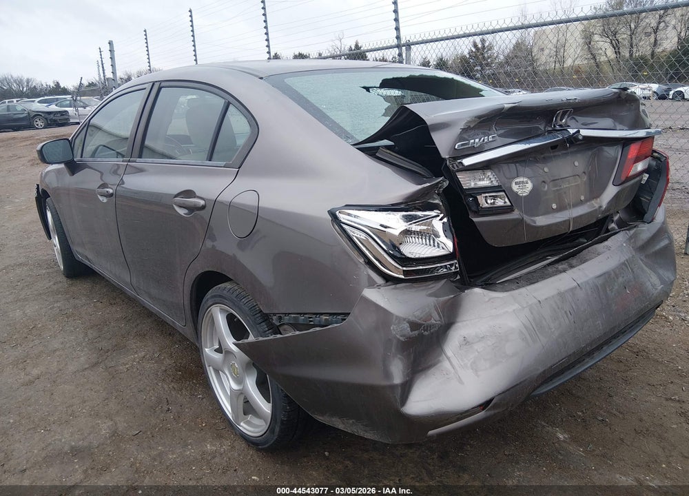 2015 HONDA CIVIC LX VIN: 19XFB2F5XFE084041