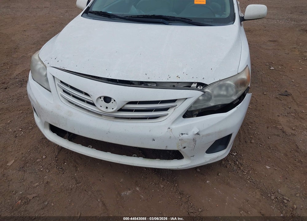 2013 TOYOTA COROLLA LE VIN: 2T1BU4EE6DC064712