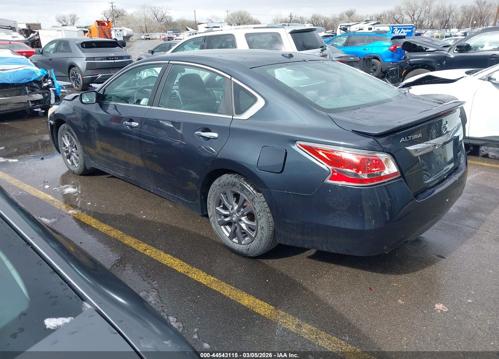 2015 NISSAN ALTIMA 2.5 S VIN: 1N4AL3AP1FC462461