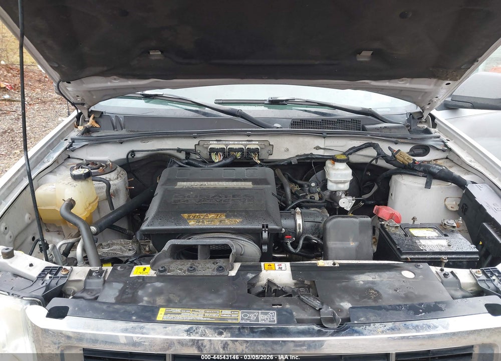 2010 FORD ESCAPE XLT VIN: 1FMCU9DG8AKA30412
