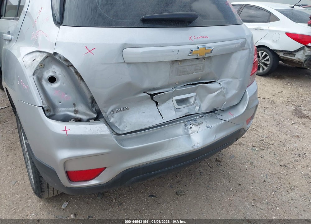 2020 CHEVROLET TRAX FWD LS VIN: 3GNCJKSB5LL129158