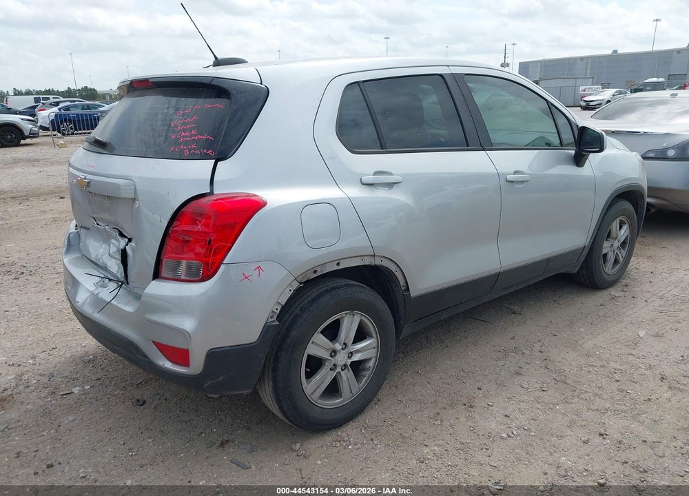 2020 CHEVROLET TRAX FWD LS VIN: 3GNCJKSB5LL129158