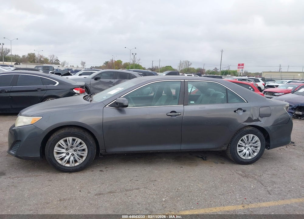 2013 TOYOTA CAMRY LE VIN: 4T1BF1FK1DU217797