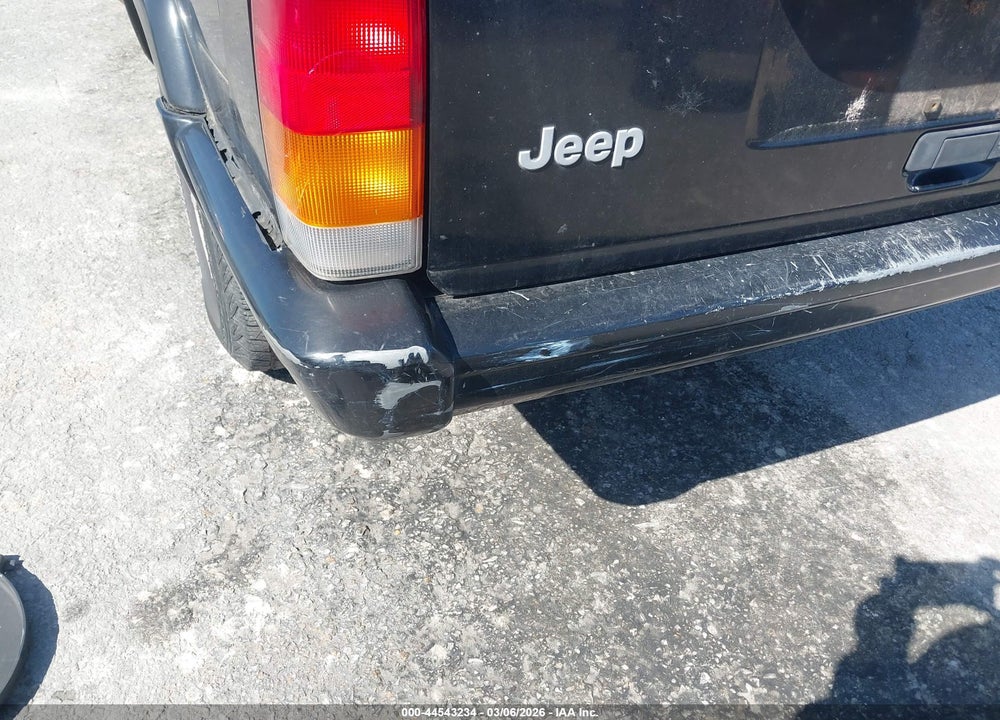 1999 JEEP CHEROKEE CLASSIC VIN: 1J4FF78S5XL677720